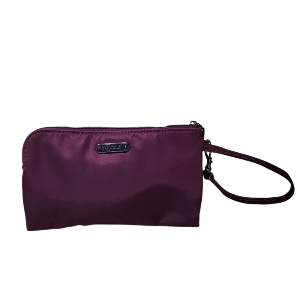 Baggallini RFID Security, Dark Fuchsia, Wallet Wristlet 🔸️